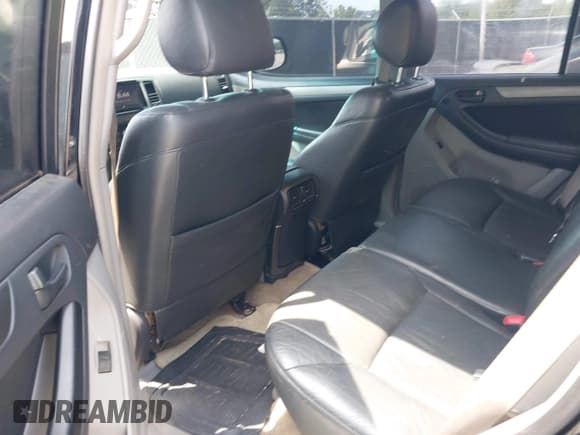 ✅ 2006 Toyota 4Runner SR5 • VIN: JTEZU14R068041163 • Лот: 42062193. Опубликован ранее на IAAI с пробегом 186 723 миль. Бесплатный доступ к архиву аукционных продаж из США и подробный отчёт об истории автомобиля на DreamBid. Изображение 8.