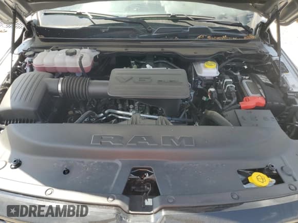 ✅ 2025 Ram 1500 Big Horn • VIN: 1C6RREFG1SN718247 • Лот: 70517305. Опубликован ранее на Copart с пробегом 4 560 миль. Бесплатный доступ к архиву аукционных продаж из США и подробный отчёт об истории автомобиля на DreamBid. Изображение 11.