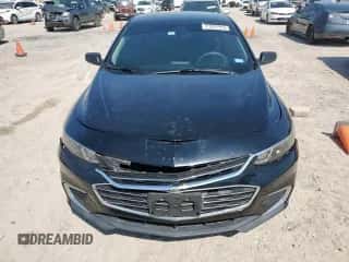2017 Chevrolet Malibu LS z VIN 1G1ZC5ST2HF262672, wystawiony jako Copart lot #71227915 z przebiegiem 22 559 mil mil oraz Szkoda całkowita • Salvage title. Historia ofert i sprzedaży dostępna na DreamBid. Obrazek 5.