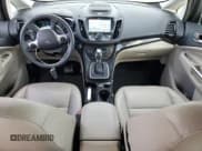 ✅ 2017 Ford C-Max Titanium • VIN: 1FADP5DU2HL118221 • Lot: 47670415. Wystawiony na Copart z przebiegiem 38 572 mil. Bezpłatny archiwum sprzedaży aukcyjnych z USA i szczegółowy raport historii pojazdu na DreamBid. Zdjęcie 8.