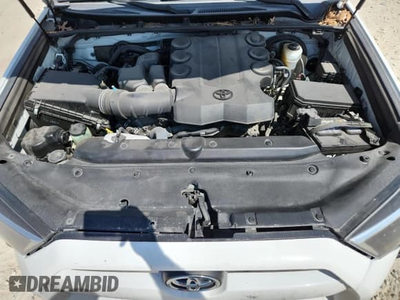 ✅ 2021 Toyota 4Runner SR5 • VIN: JTEEU5JR1M5234270 • Lot: 87206065. Listed on Copart with 72,800 mi. Free auction sales archive from the USA and detailed vehicle history report at DreamBid. Image 12.