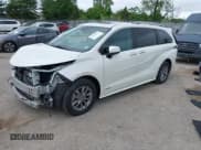 ✅ 2021 Toyota Sienna XLE • VIN: 5TDYSKFC6MS002087 • Lot: 42182937. Listed on IAAI with 63,192 mi. Free auction sales archive from the USA and detailed vehicle history report at DreamBid. Image 2.