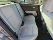 ✅ 2019 Kia Rio S • VIN: 3KPA24ABXKE207690 • Лот: 90284765. Опубликован ранее на Copart с пробегом 63 653 миль. Бесплатный доступ к архиву аукционных продаж из США и подробный отчёт об истории автомобиля на DreamBid. Изображение 10.