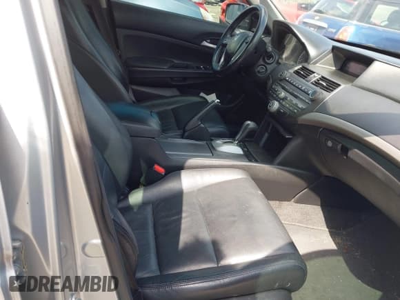 ✅ 2012 Honda Accord SE • VIN: 1HGCP2F65CA181662 • Lot: 41985482. Wystawiony na IAAI z przebiegiem 194 021 mil. Bezpłatny archiwum sprzedaży aukcyjnych z USA i szczegółowy raport historii pojazdu na DreamBid. Zdjęcie 5.