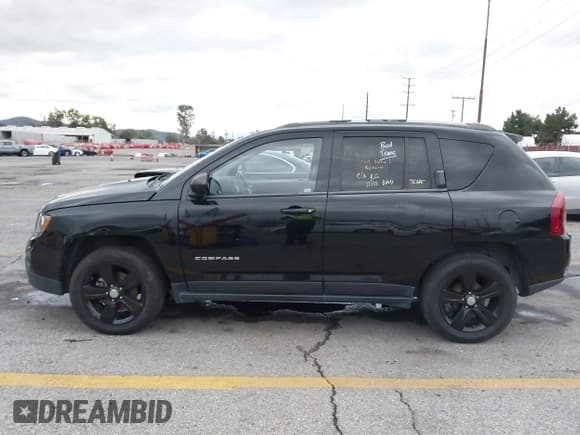 ✅ 2016 Jeep Compass Sport • VIN: 1C4NJCBA2GD753722 • Lot: 43721754. Wystawiony na IAAI z przebiegiem 115 016 mil. Bezpłatny archiwum sprzedaży aukcyjnych z USA i szczegółowy raport historii pojazdu na DreamBid. Zdjęcie 14.