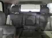 2003 Chevrolet Tahoe LT z VIN 1GNEK13Z83J199207, wystawiony jako Copart lot #85665295 z przebiegiem 127 252 mil mil oraz Szkoda całkowita • Salvage title. Historia ofert i sprzedaży dostępna na DreamBid. Obrazek 10.