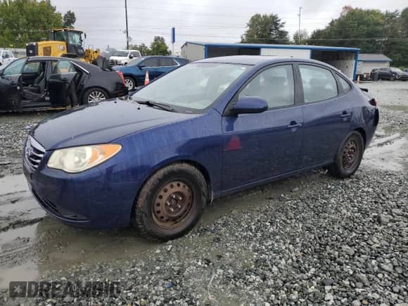 2010 Hyundai Elantra GLS z VIN KMHDU4ADXAU934185, wystawiony jako Copart lot #71699224 z przebiegiem 224 739 mil mil oraz Szkoda całkowita • Salvage title. Historia ofert i sprzedaży dostępna na DreamBid. Obrazek 1.