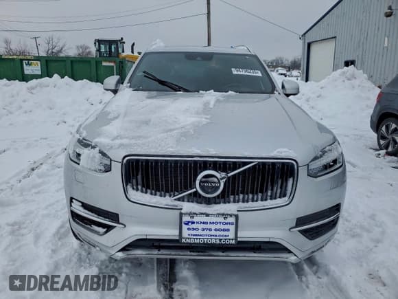 ✅ 2016 Volvo XC90 T6 Momentum • VIN: YV4A22PK9G1033372 • Лот: 94756235. Опубликован ранее на Copart с пробегом 99 814 миль. Бесплатный доступ к архиву аукционных продаж из США и подробный отчёт об истории автомобиля на DreamBid. Изображение 5.