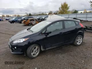 ✅ 2017 Ford Fiesta SE • VIN: 3FADP4EJ9HM123607 • Lot: 90146685. Wystawiony na Copart z przebiegiem 221 790 mil. Bezpłatny archiwum sprzedaży aukcyjnych z USA i szczegółowy raport historii pojazdu na DreamBid. Zdjęcie 1.
