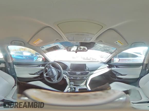 ✅ 2018 Honda Accord LX • VIN: 1HGCV1F11JA066400 • Lot: 89830485. Wystawiony na Copart z przebiegiem Nie podano. Bezpłatny archiwum sprzedaży aukcyjnych z USA i szczegółowy raport historii pojazdu na DreamBid. Zdjęcie 14.