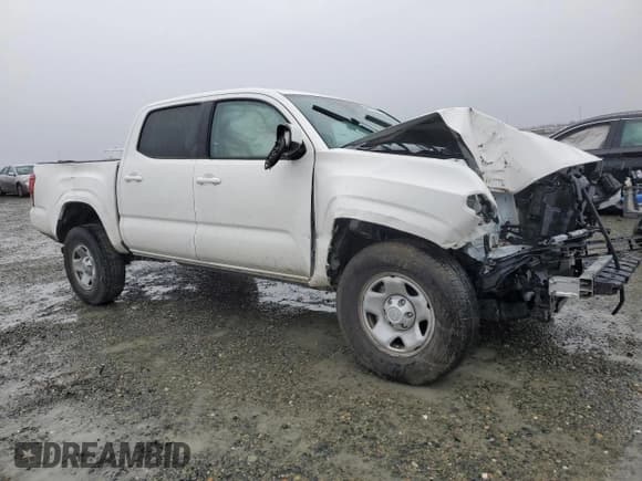 ✅ 2021 Toyota Tacoma SR • VIN: 3TYAX5GNXMT032184 • Lot: 43983905. Wystawiony na Copart z przebiegiem 60 294 mil. Bezpłatny archiwum sprzedaży aukcyjnych z USA i szczegółowy raport historii pojazdu na DreamBid. Zdjęcie 4.