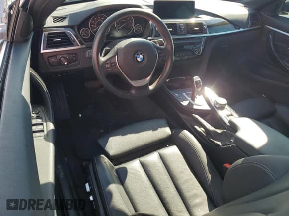 ✅ 2020 BMW 4 Series 430i • VIN: WBA4Z1C05L5N64949 • Lot: 47095365. Listed on Copart with 9,280 mi. Free auction sales archive from the USA and detailed vehicle history report at DreamBid. Image 8.