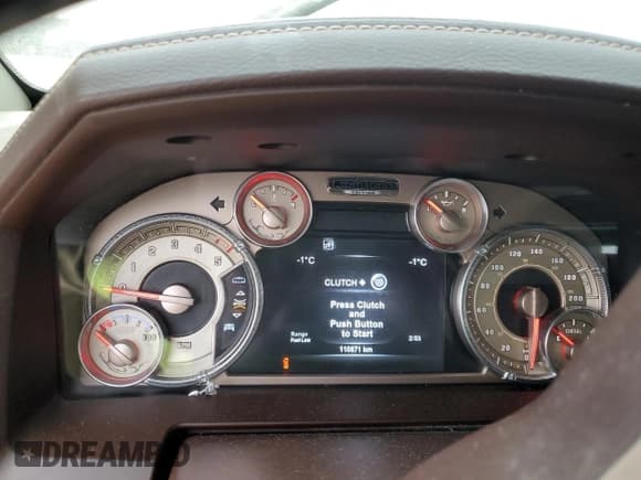 ✅ 2015 Ram 1500 Laramie Limited • VIN: 1C6RR7PM9FS726250 • Lot: 87621565. Listed on Copart with 110,871 mi. Free auction sales archive from the USA and detailed vehicle history report at DreamBid. Image 9.