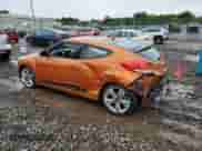 2013 Hyundai Veloster w/Gray Int z VIN KMHTC6AD3DU175670, wystawiony jako Copart lot #66545674 z przebiegiem 228 353 mil mil oraz Szkoda całkowita • Salvage title. Historia ofert i sprzedaży dostępna na DreamBid. Obrazek 2.