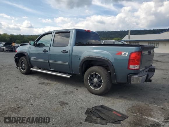 ✅ 2012 GMC Sierra 1500 SLE • VIN: 3GTP2VE7XCG134266 • Лот: 80683675. Опубликован ранее на Copart с пробегом 144 253 миль. Бесплатный доступ к архиву аукционных продаж из США и подробный отчёт об истории автомобиля на DreamBid. Изображение 2.