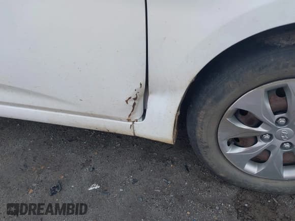 ✅ 2016 Hyundai Accent GL • VIN: KMHCT5AE9GU288773 • Лот: 41171153. Опубликован ранее на IAAI с пробегом 105 099 миль. Бесплатный доступ к архиву аукционных продаж из США и подробный отчёт об истории автомобиля на DreamBid. Изображение 13.