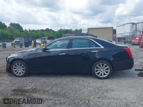 ✅ 2016 Cadillac CTS RWD • VIN: 1G6AP5SX0G0118831 • Lot: 42105091. Listed on IAAI with 123,507 mi. Free auction sales archive from the USA and detailed vehicle history report at DreamBid. Image 15.
