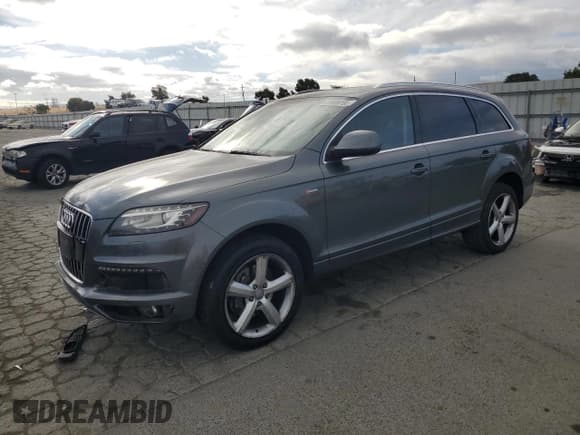 ✅ 2013 Audi Q7 S line Prestige • VIN: WA1DGAFE8DD016526 • Lot: 71439195. Wystawiony na Copart z przebiegiem 111 274 mil. Bezpłatny archiwum sprzedaży aukcyjnych z USA i szczegółowy raport historii pojazdu na DreamBid. Zdjęcie 1.