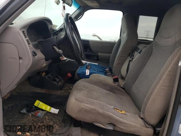 ✅ 1998 Ford Ranger XL • VIN: 1FTZR15X0WTA30048 • Lot: 82460235. Listed on Copart with 188,562 mi. Free auction sales archive from the USA and detailed vehicle history report at DreamBid. Image 7.