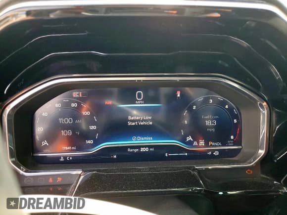 ✅ 2025 Chevrolet Silverado 1500 • VIN: 3GCUKDE87SG161073 • Лот: 69433245. Опубликован ранее на Copart с пробегом 17 841 миль. Бесплатный доступ к архиву аукционных продаж из США и подробный отчёт об истории автомобиля на DreamBid. Изображение 9.