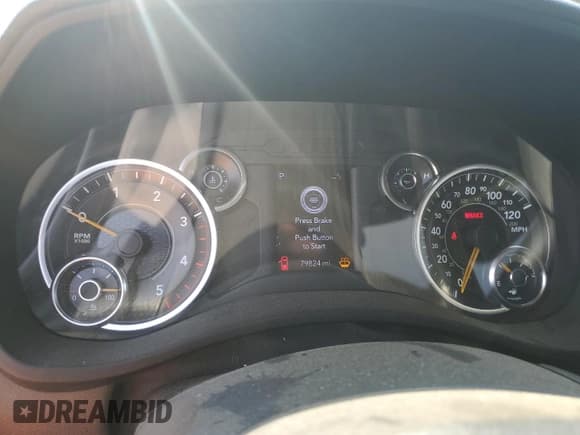 ✅ 2021 Ram 2500 Big Horn • VIN: 3C6UR5DL5MG542602 • Лот: 81313585. Опубликован ранее на Copart с пробегом 79 824 миль. Бесплатный доступ к архиву аукционных продаж из США и подробный отчёт об истории автомобиля на DreamBid. Изображение 9.