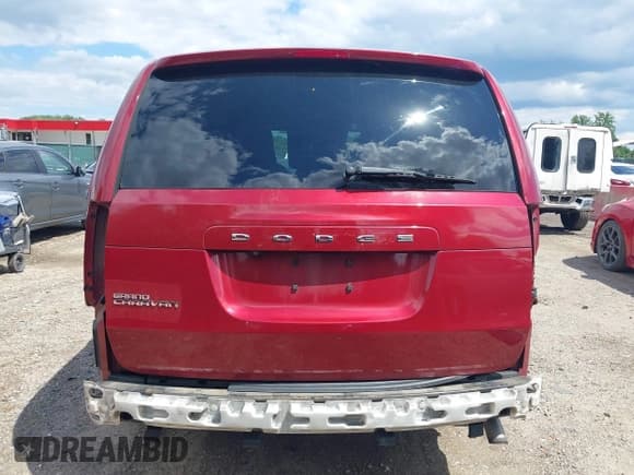 ✅ 2015 Dodge Grand Caravan SE • VIN: 2C4RDGBG8FR737895 • Lot: 42342170. Wystawiony na IAAI z przebiegiem 133 687 mil. Bezpłatny archiwum sprzedaży aukcyjnych z USA i szczegółowy raport historii pojazdu na DreamBid. Zdjęcie 6.