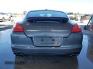 ✅ 2013 Porsche Panamera S • VIN: WP0AB2A77DL061226 • Lot: 49789555. Wystawiony na Copart z przebiegiem 48 851 mil. Bezpłatny archiwum sprzedaży aukcyjnych z USA i szczegółowy raport historii pojazdu na DreamBid. Zdjęcie 6.