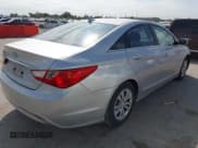 ✅ 2011 Hyundai Sonata GLS • VIN: 5NPEB4AC7BH152427 • Lot: 43493668. Listed on IAAI with 170,240 mi. Free auction sales archive from the USA and detailed vehicle history report at DreamBid. Image 4.