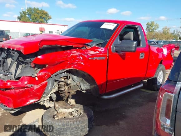 ✅ 2011 Ford F-150 XL • VIN: 1FTMF1CM7BFD25538 • Lot: 43402736. Listed on IAAI with 213,719 mi. Free auction sales archive from the USA and detailed vehicle history report at DreamBid. Image 6.