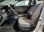 ✅ 2013 Hyundai Sonata SE • VIN: 5NPEC4AC5DH556813 • Lot: 72639774. Listed on Copart with 146,115 mi. Free auction sales archive from the USA and detailed vehicle history report at DreamBid. Image 7.