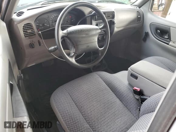 ✅ 1998 Ford Ranger XL • VIN: 1FTYR14U4WPA09750 • Lot: 50651625. Listed on Copart with 77,957 mi. Free auction sales archive from the USA and detailed vehicle history report at DreamBid. Image 8.