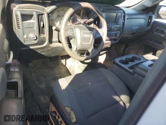 ✅ 2018 GMC Sierra 1500 • VIN: 1GTN1LEC6JZ905217 • Лот: 82691815. Опубликован ранее на Copart с пробегом 124 293 миль. Бесплатный доступ к архиву аукционных продаж из США и подробный отчёт об истории автомобиля на DreamBid. Изображение 8.