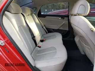 ✅ 2017 Hyundai Sonata SE • VIN: 5NPE24AF7HH455176 • Лот: 63116762. Опубликован ранее на Copart с пробегом 96 237 миль. Бесплатный доступ к архиву аукционных продаж из США и подробный отчёт об истории автомобиля на DreamBid. Изображение 6.