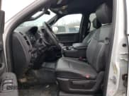 ✅ 2022 Ram 2500 Tradesman • VIN: 3C6UR5HJ8NG346549 • Lot: 77816184. Wystawiony na Copart z przebiegiem 43 315 mil. Bezpłatny archiwum sprzedaży aukcyjnych z USA i szczegółowy raport historii pojazdu na DreamBid. Zdjęcie 7.