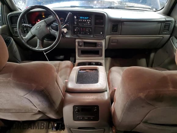 ✅ 2005 Chevrolet Suburban LT • VIN: 1GNFK16ZX5J225003 • Лот: 57489305. Опубликован ранее на Copart с пробегом 254 578 миль. Бесплатный доступ к архиву аукционных продаж из США и подробный отчёт об истории автомобиля на DreamBid. Изображение 8.