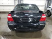 ✅ 2005 Ford Five Hundred Limited • VIN: 1FAHP28175G102911 • Лот: 75665064. Опубликован ранее на Copart с пробегом 262 640 миль. Бесплатный доступ к архиву аукционных продаж из США и подробный отчёт об истории автомобиля на DreamBid. Изображение 6.