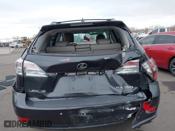 ✅ 2010 Lexus RX 350 • VIN: JTJBK1BA8A2006159 • Lot: 43718627. Wystawiony na IAAI z przebiegiem 139 742 mil. Bezpłatny archiwum sprzedaży aukcyjnych z USA i szczegółowy raport historii pojazdu na DreamBid. Zdjęcie 17.