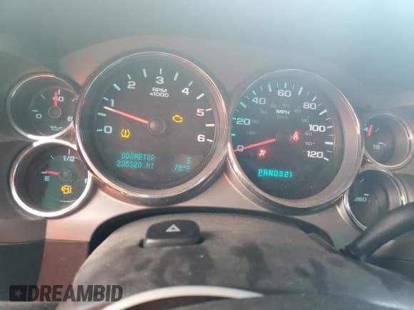 ✅ 2009 Chevrolet Silverado 1500 LT • VIN: 1GCEK29059Z228499 • Lot: 69448644. Listed on Copart with 235,320 mi. Free auction sales archive from the USA and detailed vehicle history report at DreamBid. Image 9.