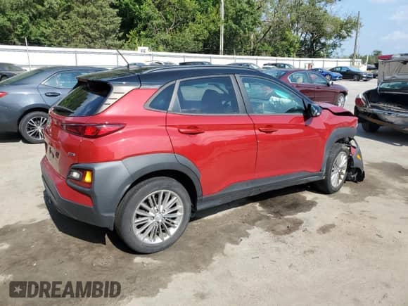 2021 Hyundai Kona SEL z VIN KM8K2CAA7MU745088, wystawiony jako Copart lot #66326275 z przebiegiem 65 392 mil mil oraz Szkoda całkowita • Salvage title. Historia ofert i sprzedaży dostępna na DreamBid. Obrazek 3.