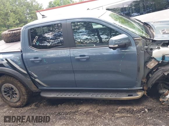 ✅ 2024 Ford Ranger Raptor • VIN: 1FTER4LR5RLE06798 • Лот: 42474913. Опубликован ранее на IAAI с пробегом 18 443 миль. Бесплатный доступ к архиву аукционных продаж из США и подробный отчёт об истории автомобиля на DreamBid. Изображение 14.