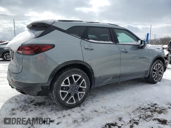 ✅ 2024 Chevrolet Blazer RS • VIN: 3GNKBERS2RS162035 • Lot: 44996375. Listed on Copart with 20,609 mi. Free auction sales archive from the USA and detailed vehicle history report at DreamBid. Image 3.