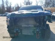 ✅ 2023 Chevrolet Silverado 1500 Custom Trail Boss • VIN: 3GCPDCEK2PG137008 • Lot: 41492242. Wystawiony na IAAI z przebiegiem 13 264 mil. Bezpłatny archiwum sprzedaży aukcyjnych z USA i szczegółowy raport historii pojazdu na DreamBid. Zdjęcie 6.