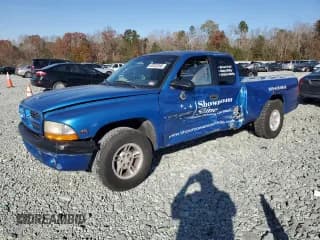 ✅ 2000 Dodge Dakota • VIN: 1B7GL22X3YS648783 • Lot: 92923365. Listed on Copart with 245,011 mi. Free auction sales archive from the USA and detailed vehicle history report at DreamBid. Image 1.