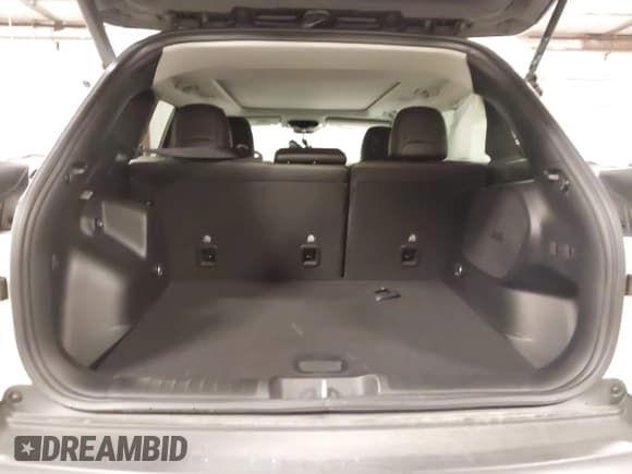 ✅ 2022 Jeep Cherokee Trailhawk • VIN: 1C4PJMBX9ND504737 • Lot: 42253723. Listed on IAAI with 25,235 mi. Free auction sales archive from the USA and detailed vehicle history report at DreamBid. Image 18.