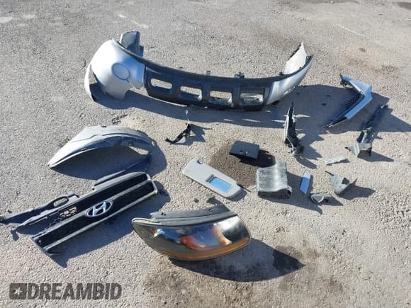 ✅ 2007 Hyundai Santa Fe GL 5Pass • VIN: 5NMSG13E97H011140 • Lot: 41674436. Listed on IAAI with 347,823 mi. Free auction sales archive from the USA and detailed vehicle history report at DreamBid. Image 12.