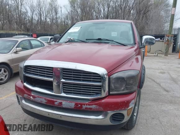✅ 2006 Dodge 1500 SLT • VIN: 1D7HU16236J140249 • Лот: 41875029. Размещён на IAAI с пробегом 252 491 миль миль. Получите бесплатный доступ к архиву аукционных продаж из США и посмотрите подробный отчёт об истории автомобиля на DreamBid. Изображение 6.