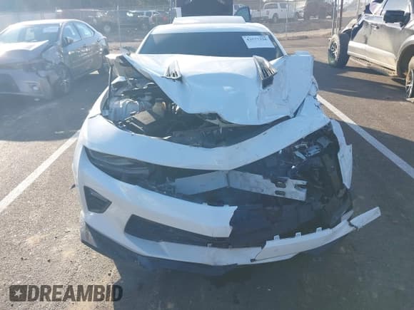 ✅ 2018 Chevrolet Camaro 2SS • VIN: 1G1FH1R72J0187891 • Лот: 43577328. Опубликован ранее на IAAI с пробегом Не указан. Бесплатный доступ к архиву аукционных продаж из США и подробный отчёт об истории автомобиля на DreamBid. Изображение 6.