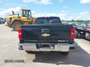 ✅ 2019 Chevrolet Silverado 1500 LT • VIN: 2GCRCPEC6K1208188 • Lot: 42327635. Wystawiony na IAAI z przebiegiem Nie podano. Bezpłatny archiwum sprzedaży aukcyjnych z USA i szczegółowy raport historii pojazdu na DreamBid. Zdjęcie 16.