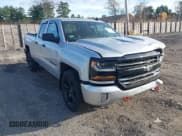 ✅ 2018 Chevrolet Silverado 1500 LT • VIN: 1GCVKREC4JZ315453 • Lot: 43534578. Wystawiony na IAAI z przebiegiem 94 099 mil. Bezpłatny archiwum sprzedaży aukcyjnych z USA i szczegółowy raport historii pojazdu na DreamBid. Zdjęcie 1.