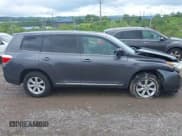 ✅ 2012 Toyota Highlander • VIN: 5TDBK3EH7CS147615 • Lot: 42685284. Listed on IAAI with 154,388 mi. Free auction sales archive from the USA and detailed vehicle history report at DreamBid. Image 13.